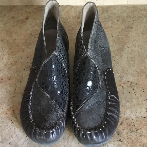 Jan Jansen Leather Wedge Booties - Picture 6 of 16